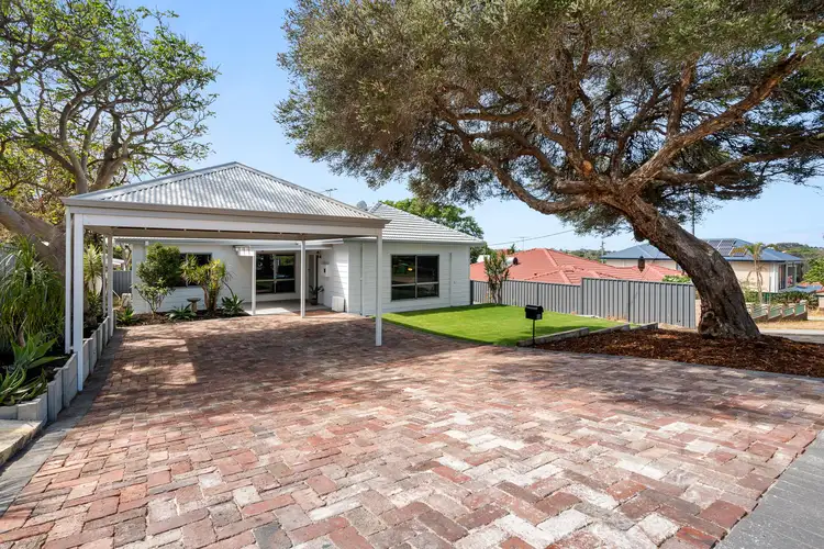 25 Greig Street, Willagee WA 6156