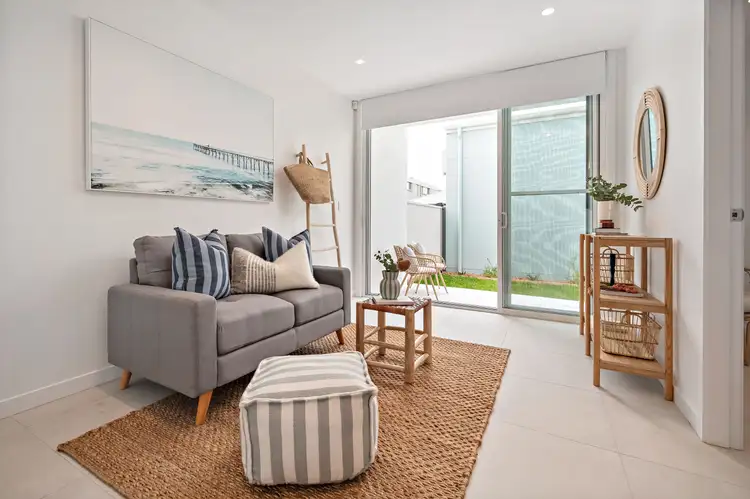 Seventh view of Homely house listing, 1/35 Soldiers Point Road, Soldiers Point NSW 2317