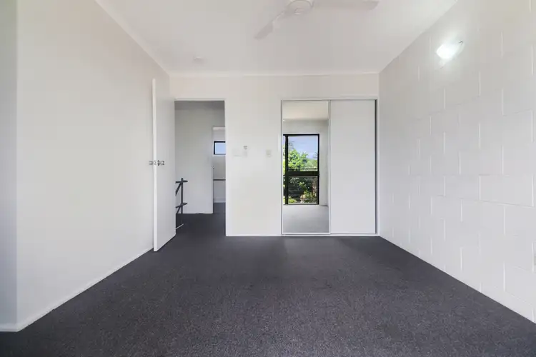 Sixth view of Homely unit listing, 5/25-27 Roberts Street, Hermit Park QLD 4812