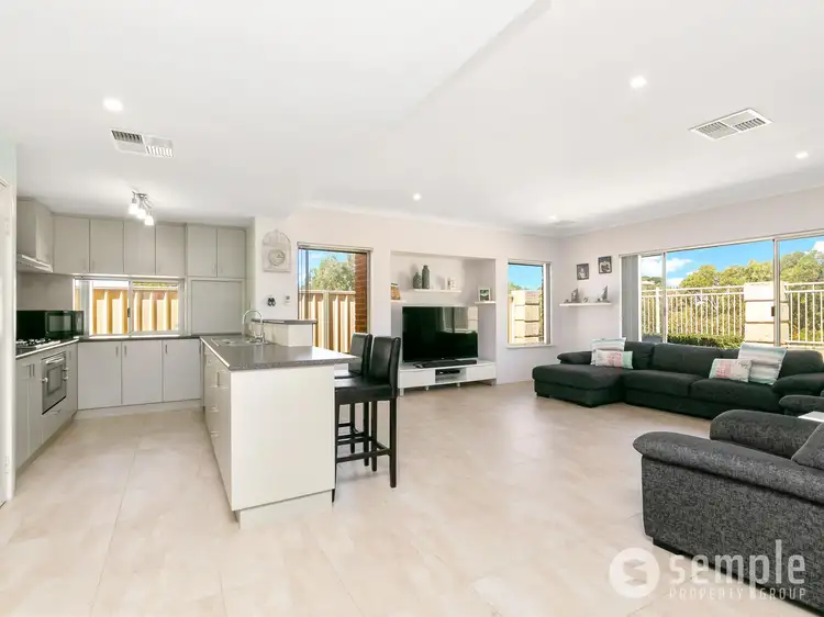 Seventh view of Homely house listing, 8 David Fisher Loop, Baldivis WA 6171