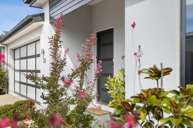 18/1849 Mount Macedon Road, Woodend VIC 3442