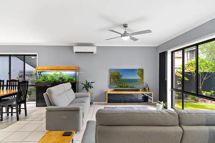 11 Cairncroft Place, Sippy Downs QLD 4556