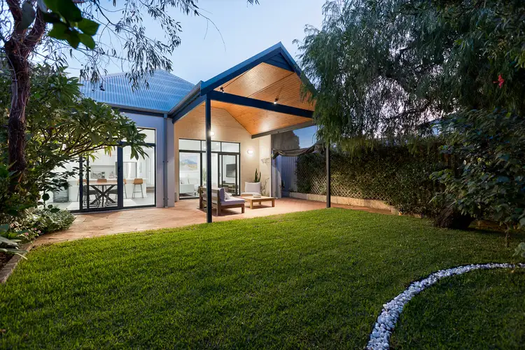 27 Holman Street, Melville WA 6156