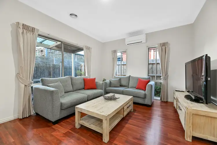 Fourth view of Homely unit listing, 4/12 Grant Close, Berwick VIC 3806