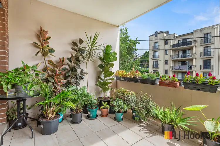 Third view of Homely apartment listing, 6/74-80 Woniora Road, Hurstville NSW 2220