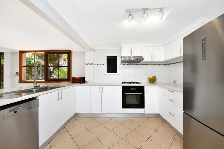 124 Letitia Street