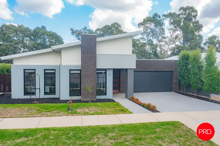 Second view of Homely house listing, 7 Pippin Court, Harcourt VIC 3453