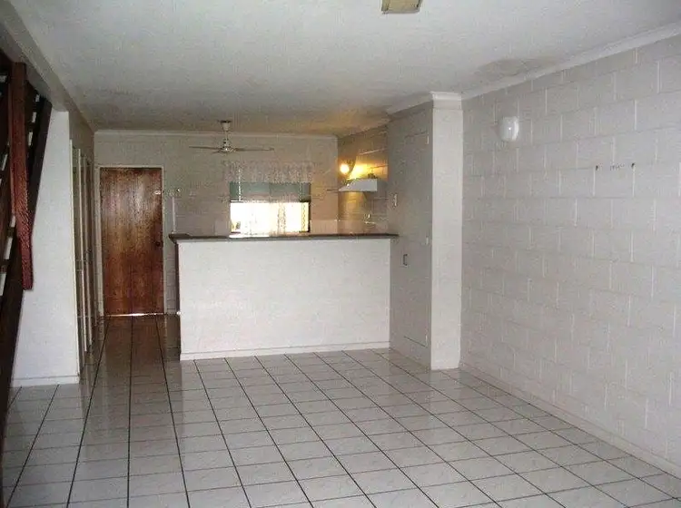 Third view of Homely unit listing, 5/6 Gardenia Street, Proserpine QLD 4800