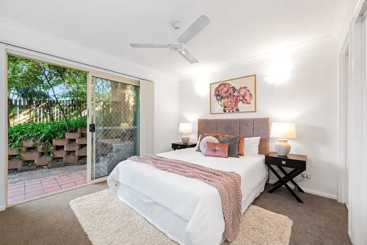 Fifth view of Homely unit listing, 2/72 Waverley Road, Taringa QLD 4068