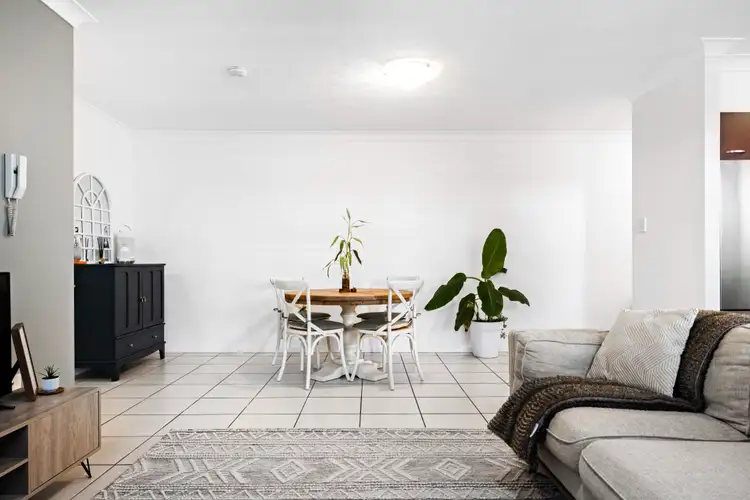 Second view of Homely unit listing, 4/960 Wynnum Road, Cannon Hill QLD 4170