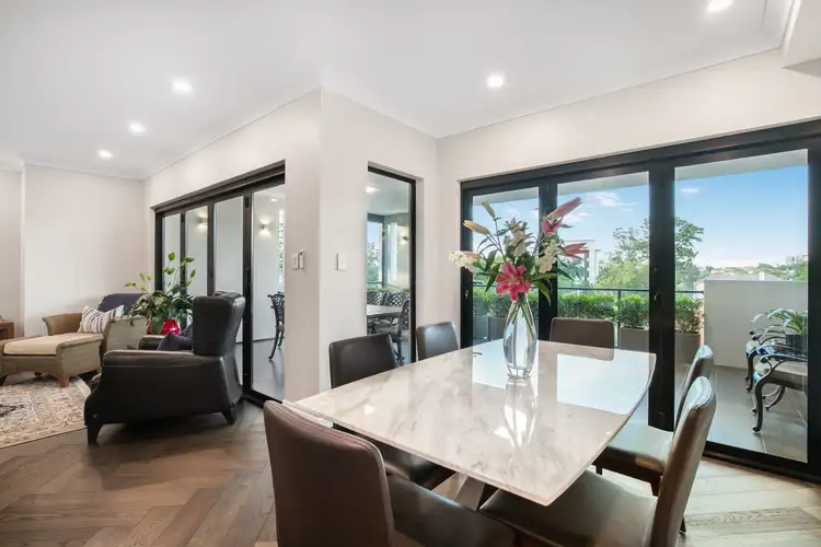 Sixth view of Homely apartment listing, 3/1 Austral Street, St Lucia QLD 4067