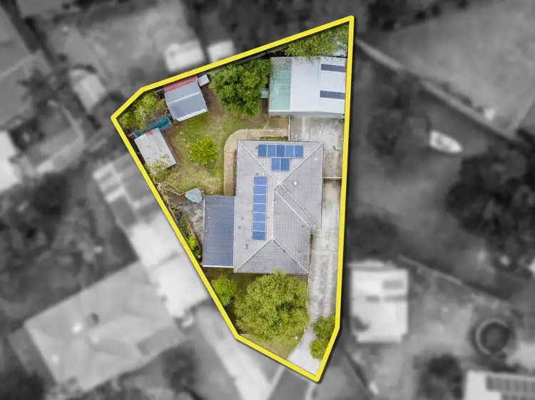 2 South Charles Court