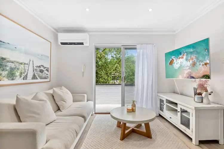 11/19-21 Clarke Street, Narrabeen NSW 2101