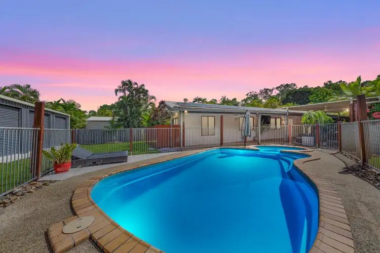 15 Grace Avenue, Cannonvale QLD 4802