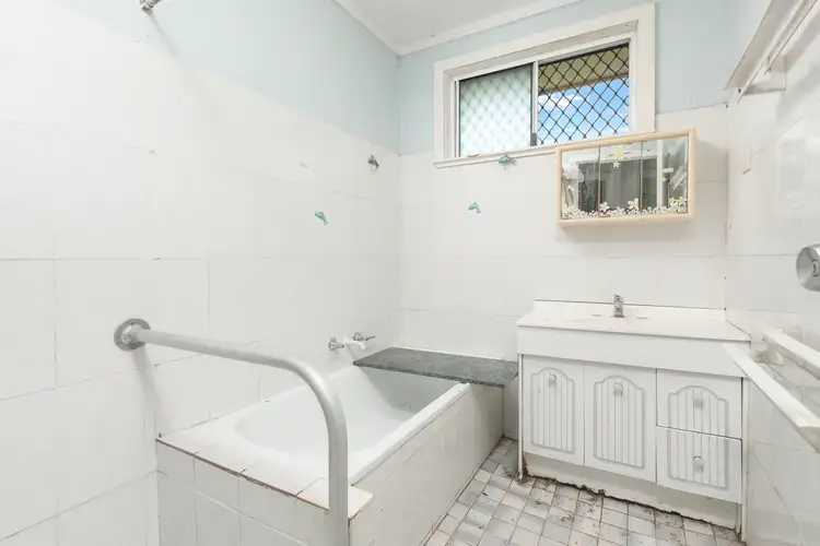 Sixth view of Homely house listing, 476 Mccoombe Street, Manoora QLD 4870