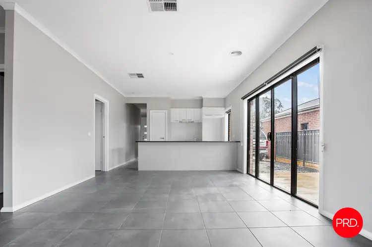 Third view of Homely house listing, 1/2 Eldridge Court, Kangaroo Flat VIC 3555