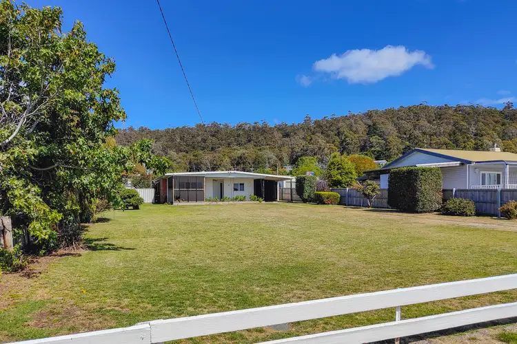 86 Foster Street, Bicheno TAS 7215