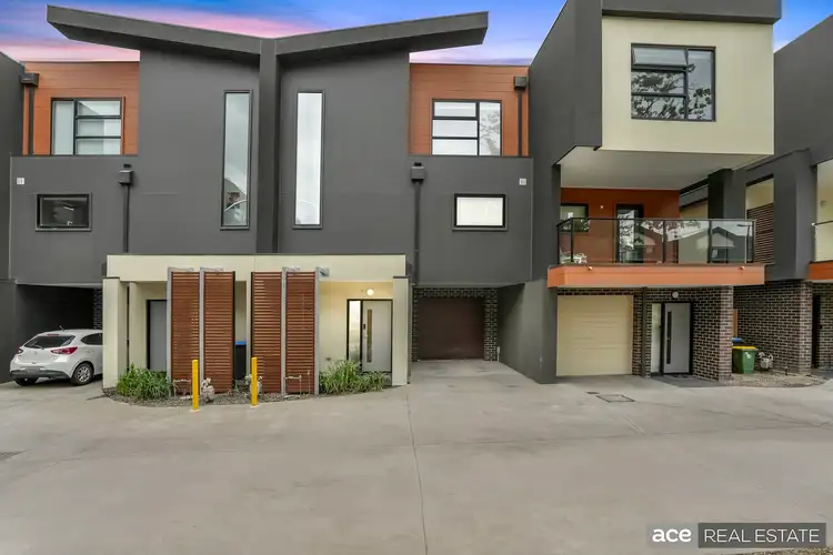 Main view of Homely townhouse listing, 8/321 Wantirna Road, Wantirna VIC 3152