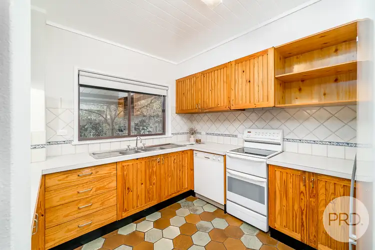 Sixth view of Homely house listing, 2 Myall Crescent, Lake Albert NSW 2650