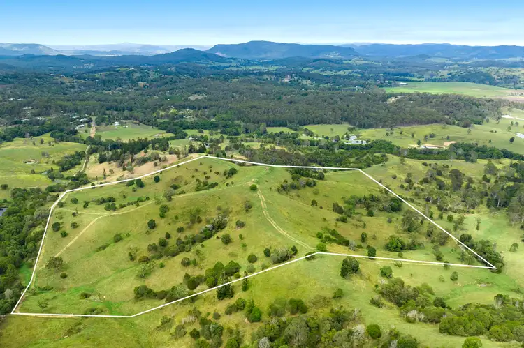 105 Hilary Road, Carters Ridge QLD 4563