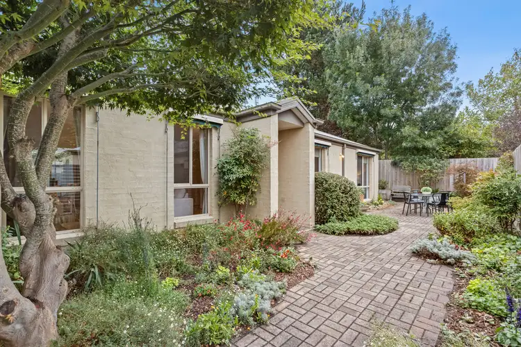 3/40 Urquhart Street, Woodend VIC 3442