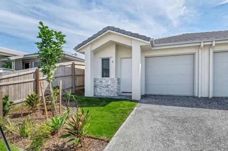 1/4 Wickford Street, Pimpama QLD 4209