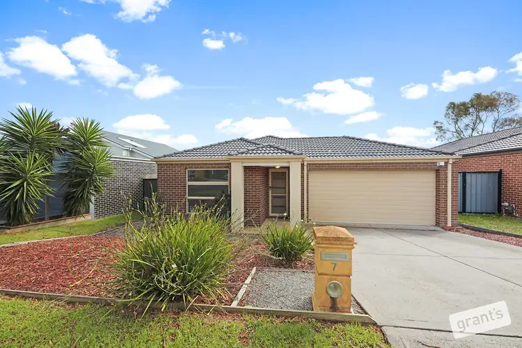 7 Bay Vista, Pakenham VIC 3810