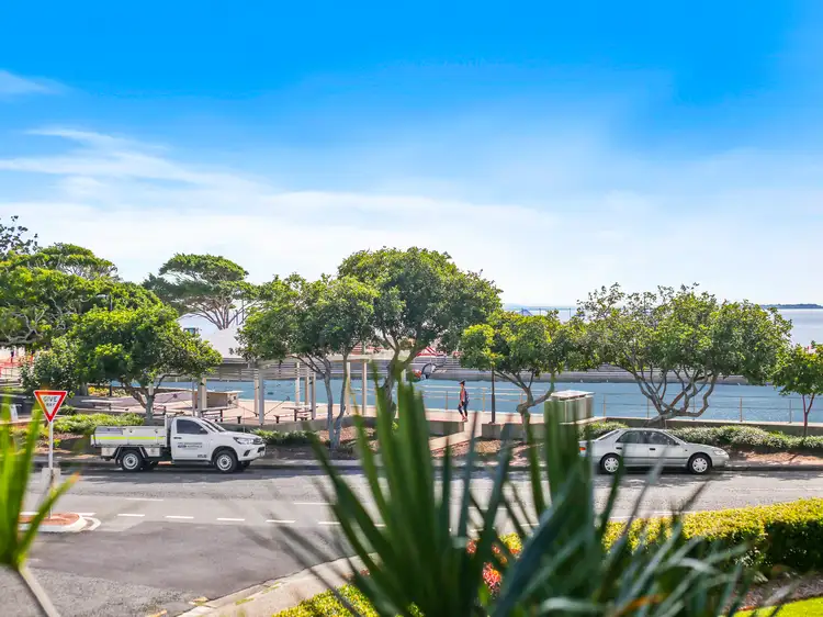 Fourth view of Homely unit listing, 6/155 Wynnum Esplanade, Wynnum QLD 4178