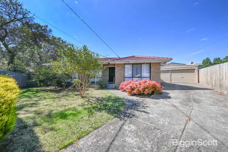 52 Johnson Drive, Glen Waverley VIC 3150