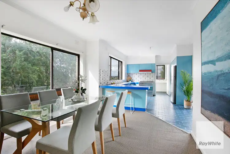 Fifth view of Homely house listing, 3 Drake Close, Gladstone Park VIC 3043
