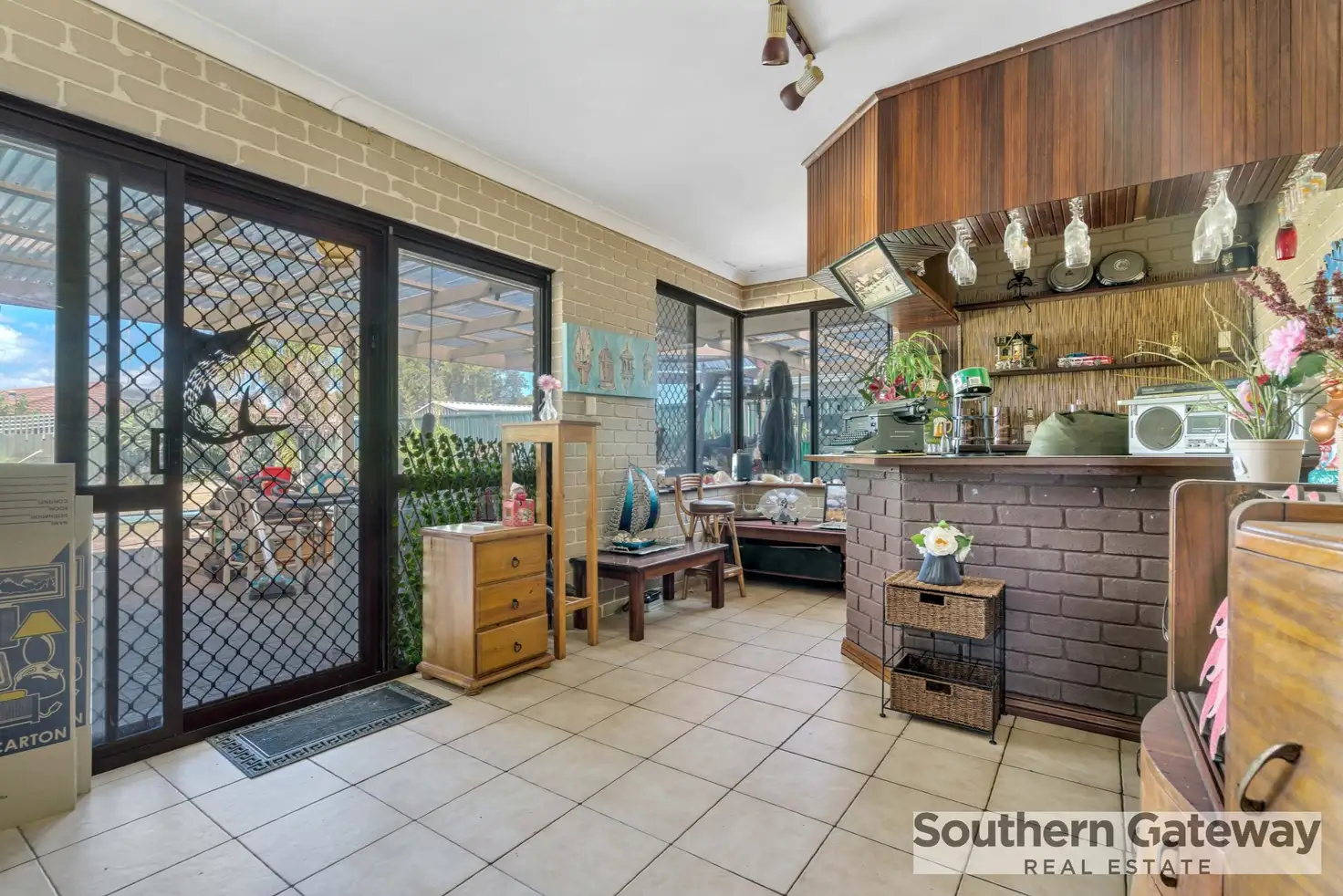 Main view of Homely house listing, 10 Bridge Mews, Waikiki WA 6169