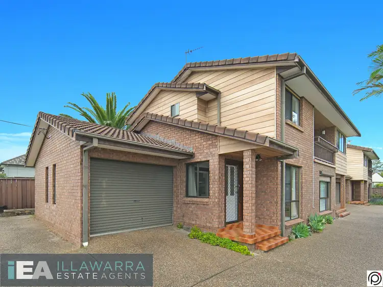 Second view of Homely townhouse listing, 1/85 Addison Avenue, Lake Illawarra NSW 2528