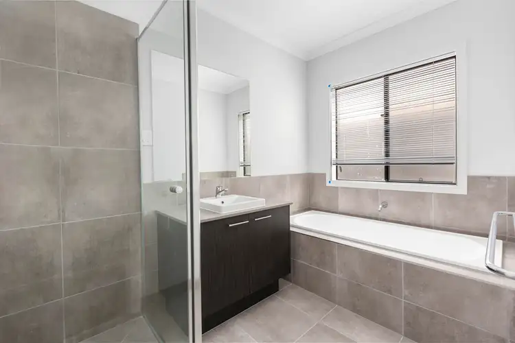 Seventh view of Homely house listing, 39 Edgedell Avenue, Kalkallo VIC 3064