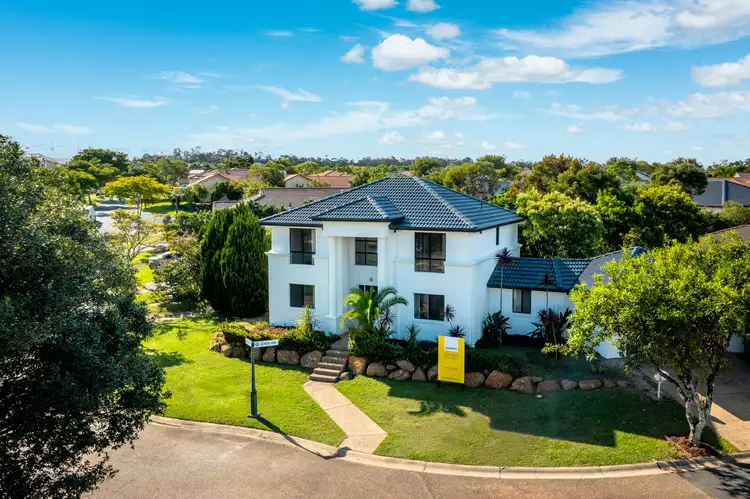 1 Elfin Street, Robina QLD 4226