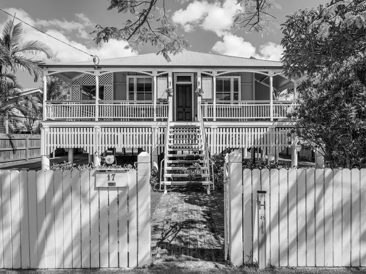 17 Wilson Street, Newtown QLD 4305