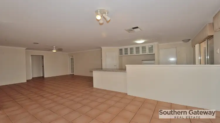 Sixth view of Homely house listing, 15 Silvertop Circle, Warnbro WA 6169