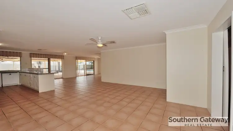 Seventh view of Homely house listing, 15 Silvertop Circle, Warnbro WA 6169