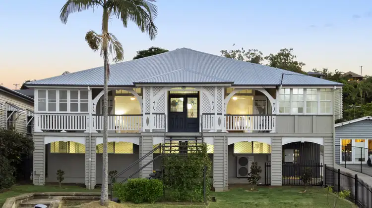 34 Roderick Street, Ipswich QLD 4305