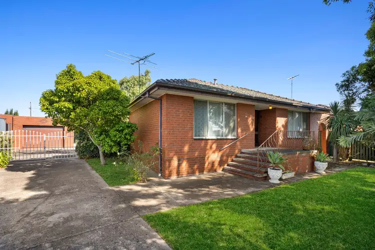 12 Waterford Avenue, Norlane VIC 3214