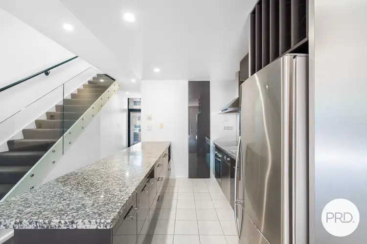 Sixth view of Homely unit listing, 2/1 Collins Street, Hobart TAS 7000