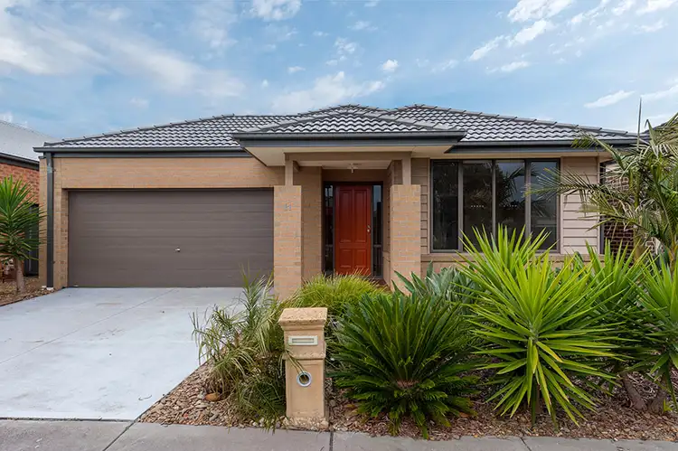 11 Hartow Street, Craigieburn VIC 3064