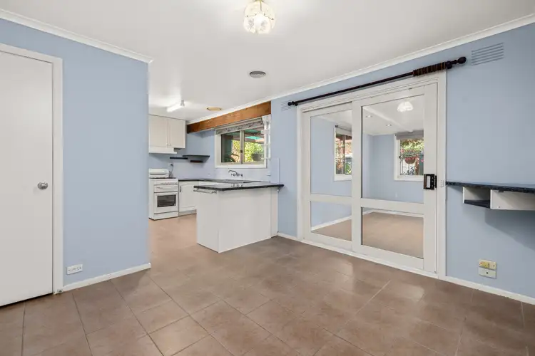 Sixth view of Homely house listing, 4 Arnold Court, Woodend VIC 3442