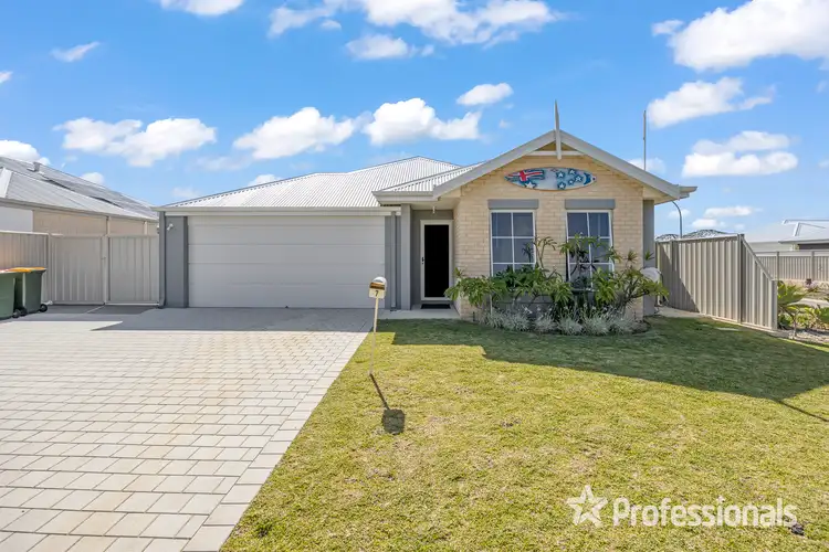 7 Parkside Street, Yanchep WA 6035