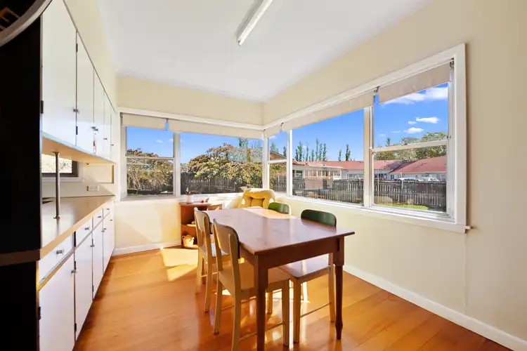 Sixth view of Homely house listing, 10 Roland Court, Sheffield TAS 7306