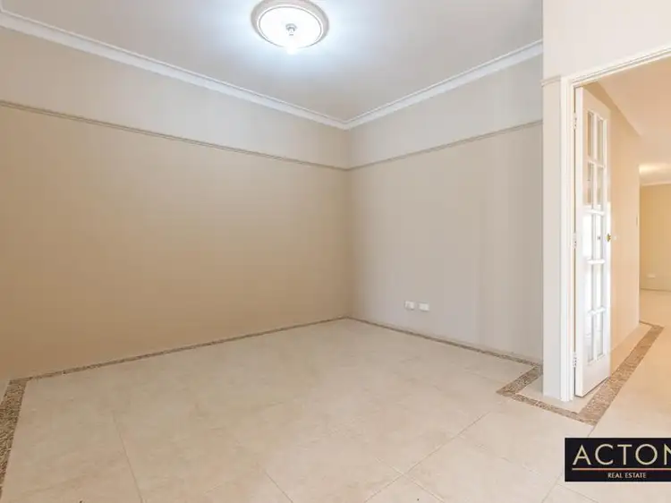 Fifth view of Homely house listing, 19 DARTMOUTH CIRCLE, Quinns Rocks WA 6030