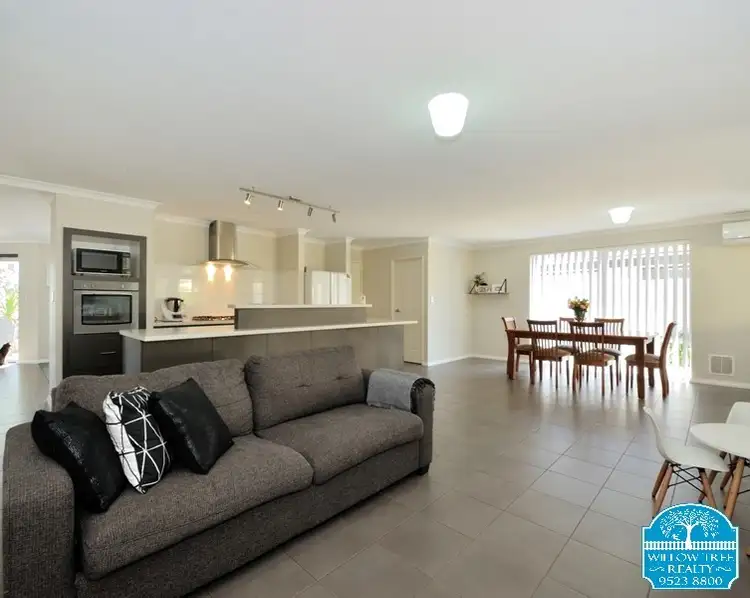Sixth view of Homely house listing, 7 Parakeet Bend, Baldivis WA 6171