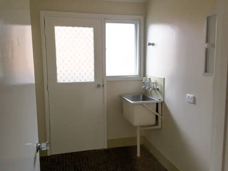 Fifth view of Homely house listing, 7 Tumut Drive, Mount Gambier SA 5290