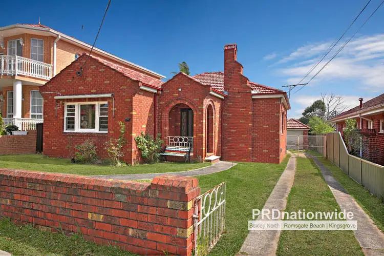 69 Rosemeath Avenue, Kingsgrove NSW 2208