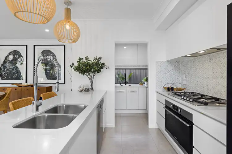 Sixth view of Homely house listing, 18 Ormiston Grove, Ormiston QLD 4160