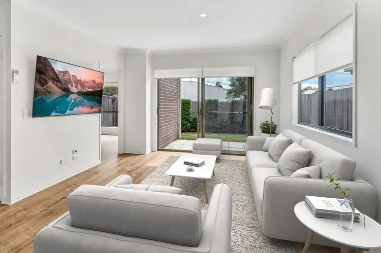 Sixth view of Homely house listing, 2/8 Xenia Street, Pimpama QLD 4209